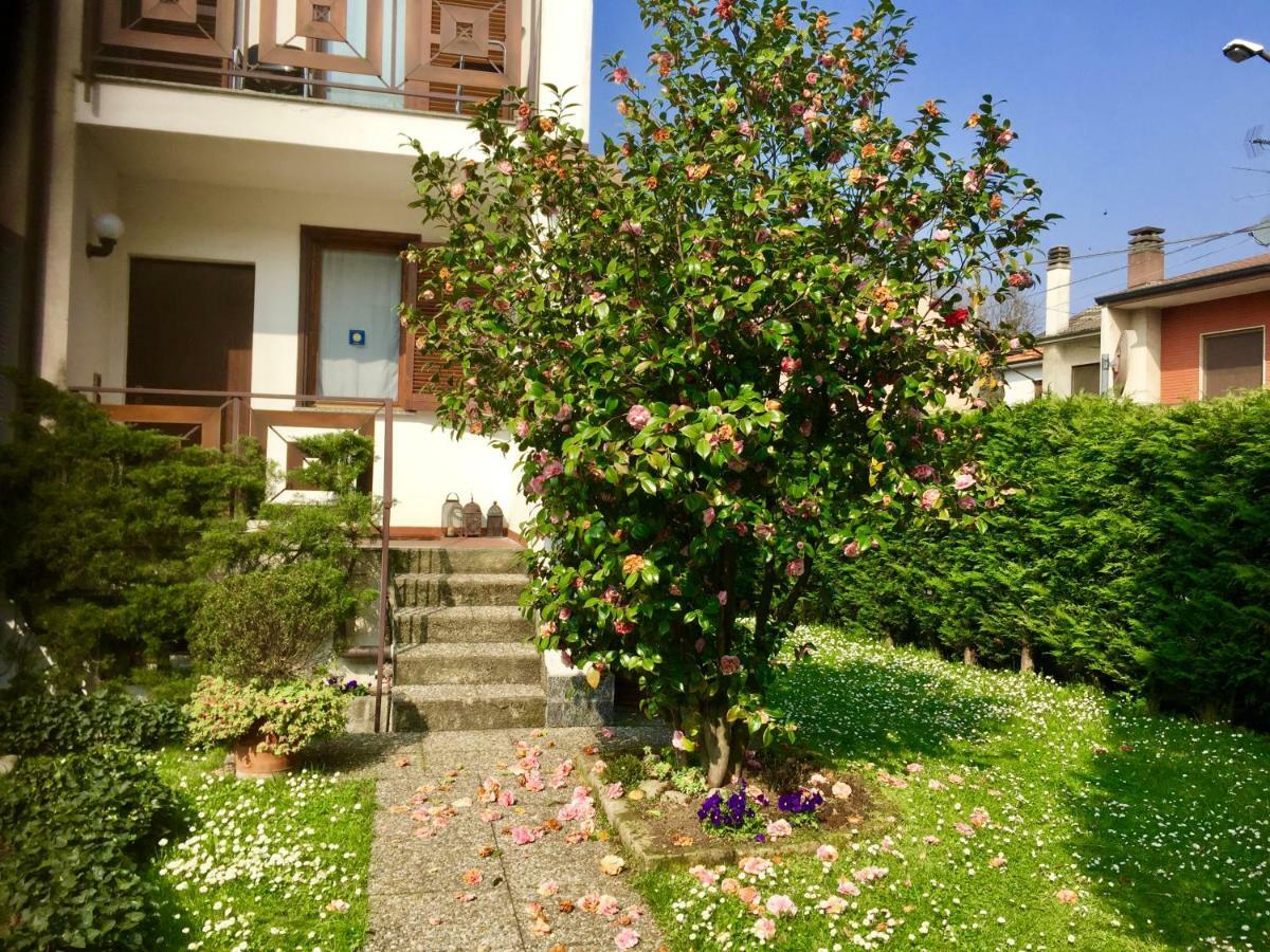 Rana B&B Ornago ภายนอก รูปภาพ